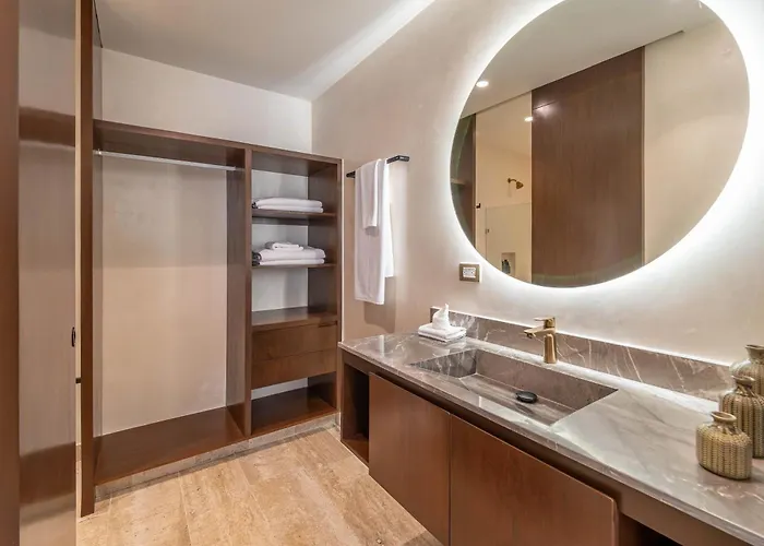 2br Plunge Pool, Rooftop Pool, Gym, Kids Playroom Ferienhaus